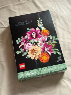 Pretty pink flower bouquet lego set