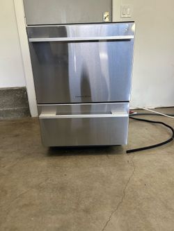 Fisher and Paykel 2 level dishwasher