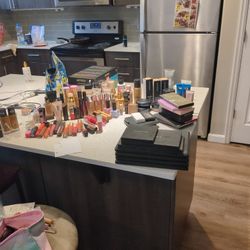  Make Up Lot. Morphe, Urban Decay, Pat Macgrath Foundation And More. 