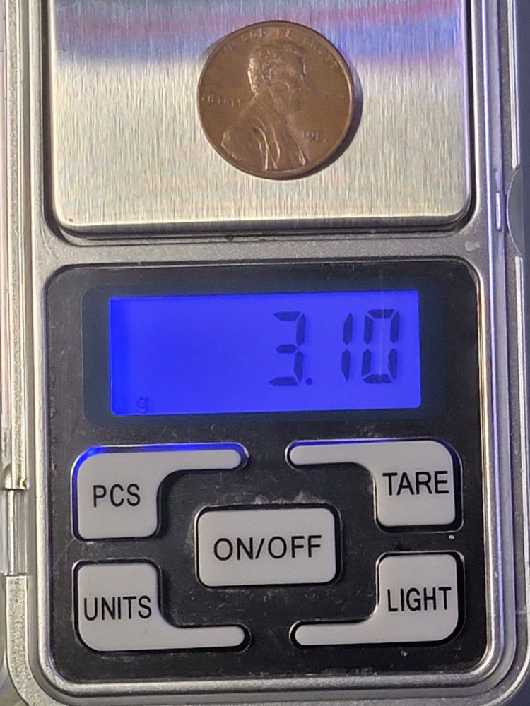 1982 Small Date Copper 3.1grams Error Coin