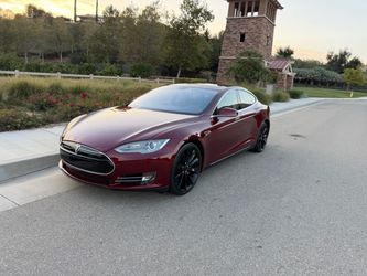 2012 Tesla Model S
