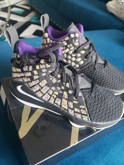 Nike Air Lebron xvii size 13c brand new w/box