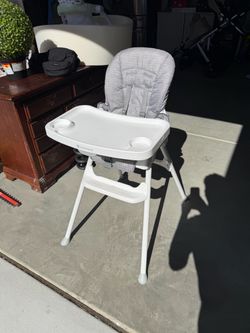 Baby Trend High Chair