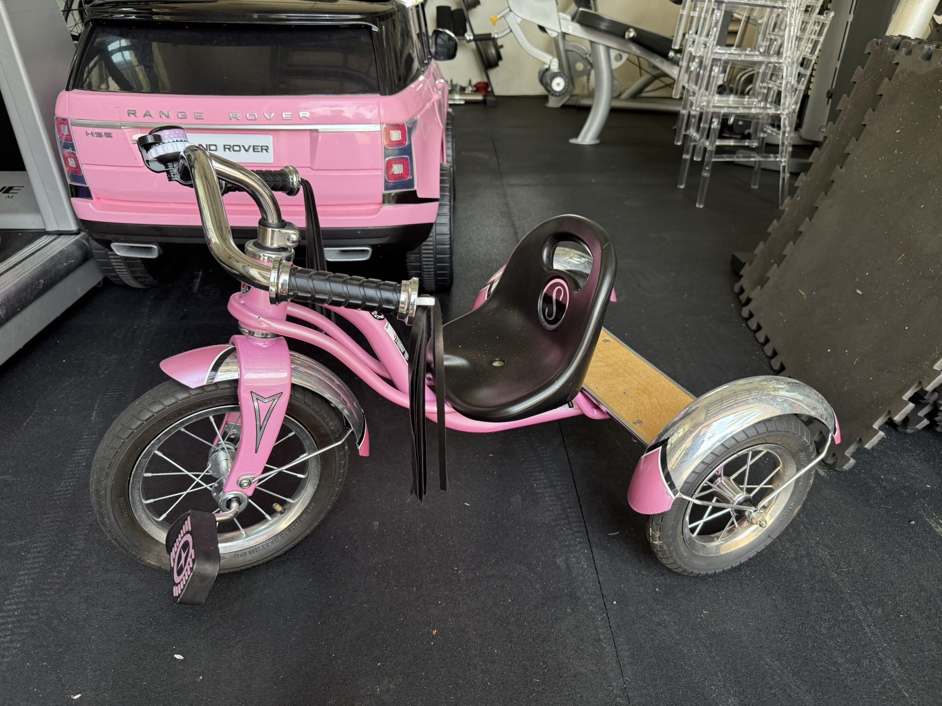 Schwinn Roadster Tricycle