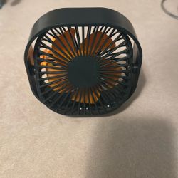 USB Desk Fan