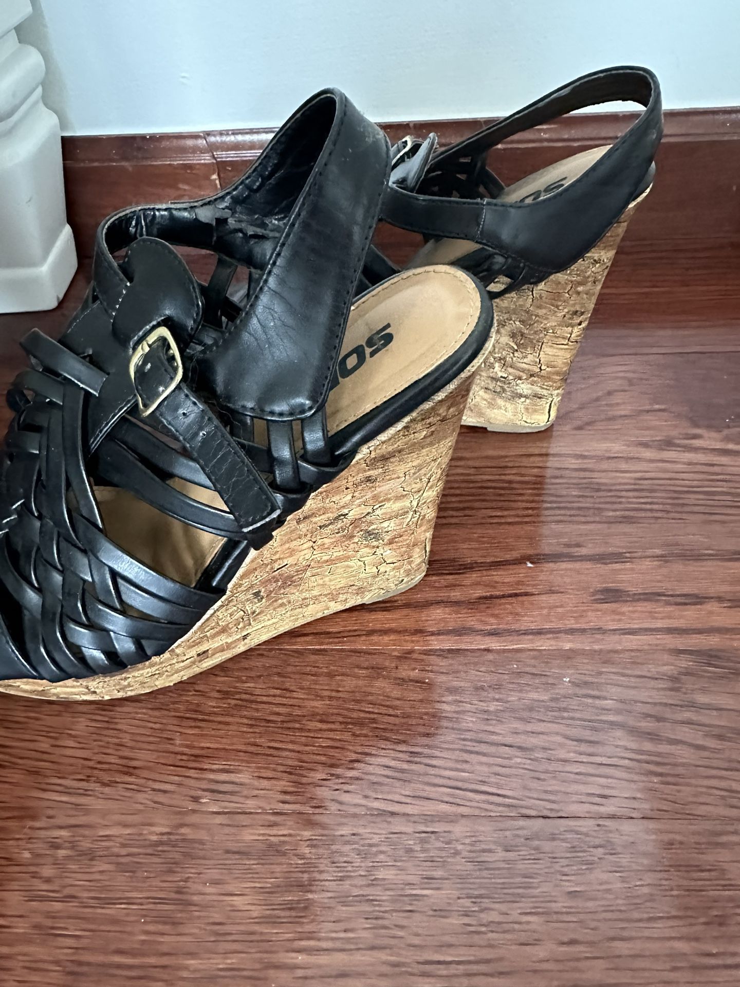 Size 5 Women’s Shoes