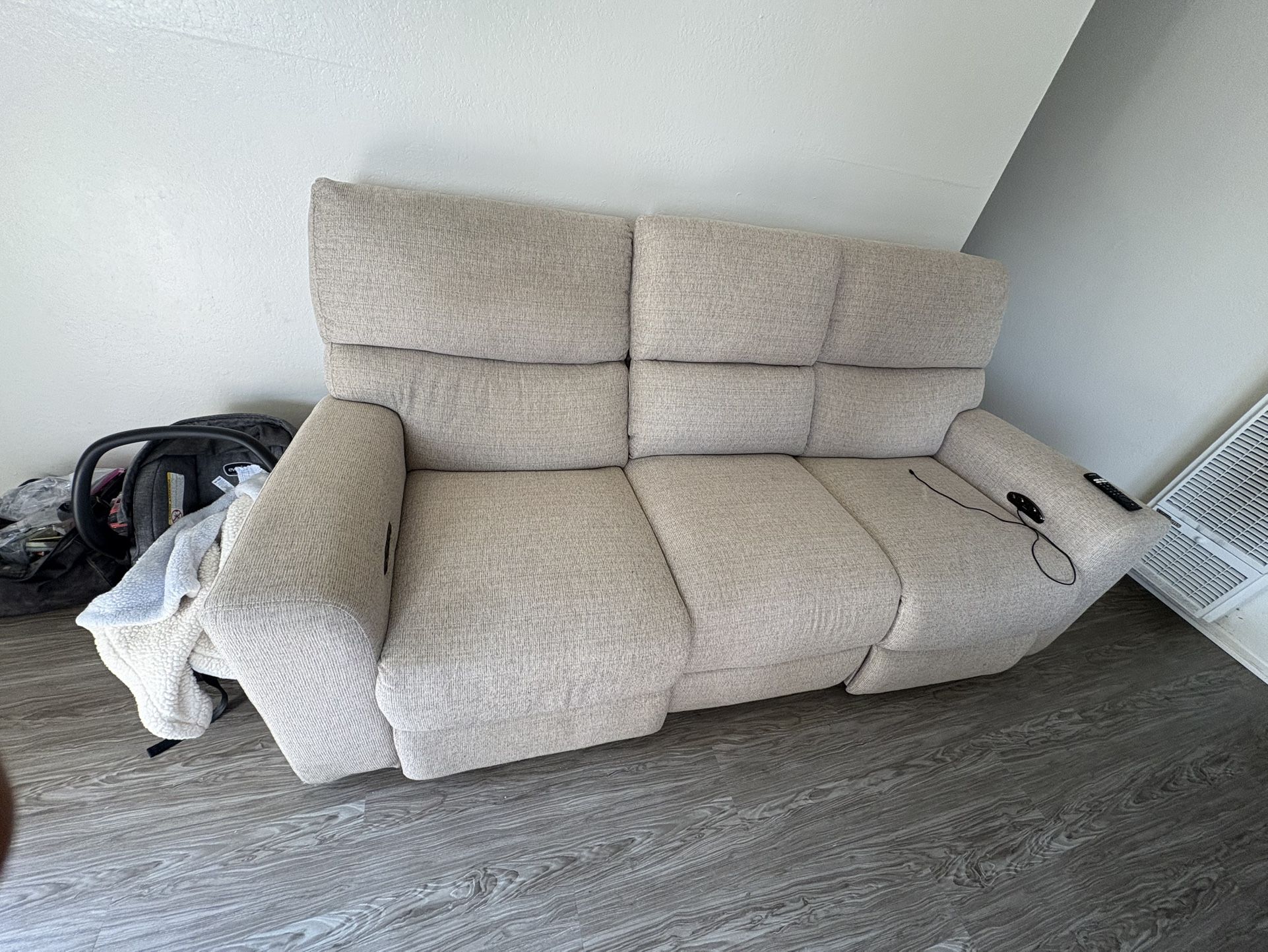 Beautiful Recliner Couch