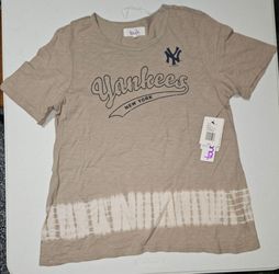 New York Yankees Touch T-Shirt with Tie-Dye Hem