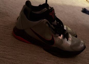 Kobe 5 Kay Yow