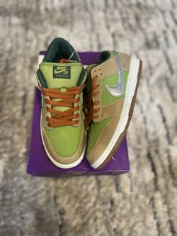 Nike SB Dunk Low Escargot Size 10.5 100% Authentic 