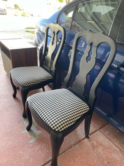 Pottery barn queen anne chairs