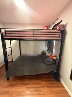 Metal bunk bed mattress includeed