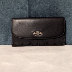Coach Pebbled Leather Envelope Wallet Black - Used