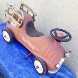 Radioflyer Kids Toddlers Firetruck Toy Vintage 