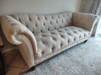 Sofa and loveseat