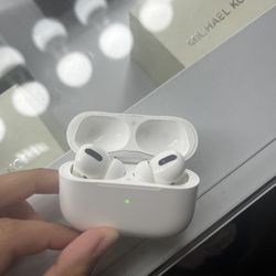 AirPods Pro