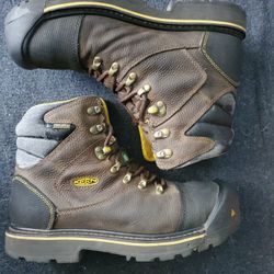 Neen Milwaukee Waterproof Boots Size 10