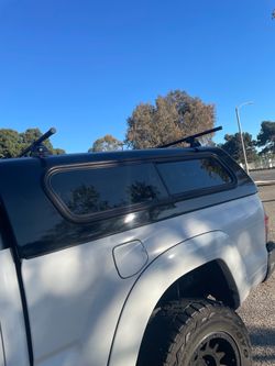 Truck Bed Camper Shell Topper with Roof Rack