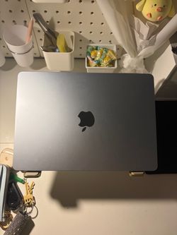 13” MacBook Air 16 GB RAM M4