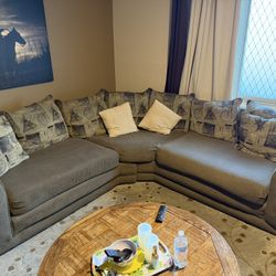 3-Piece Sectional Couch