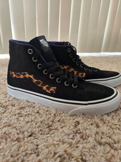 Women's cans 10 - men's 8.5 GRUNGE