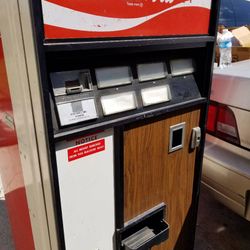 Vintage coke machine