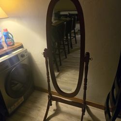 Self Standing Adjustable Mirror 