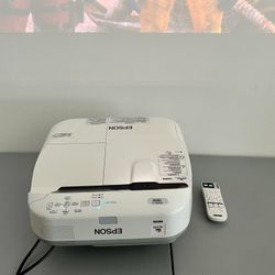 Epson PowerLite 585W Ultra Short Throw 3LCD Projector With Remote - 2 HDMI Ports