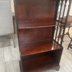 Wooden Bookshelf / Display Shelf – Classic Style