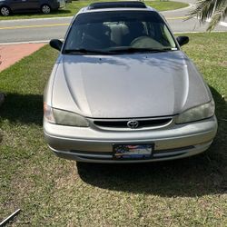 1999 toyota corolla $2700