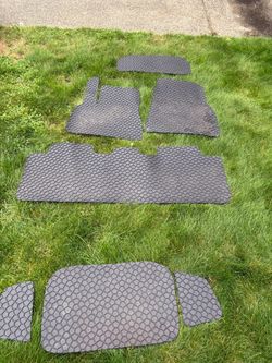 Tesla Y Floor Mats & accessories