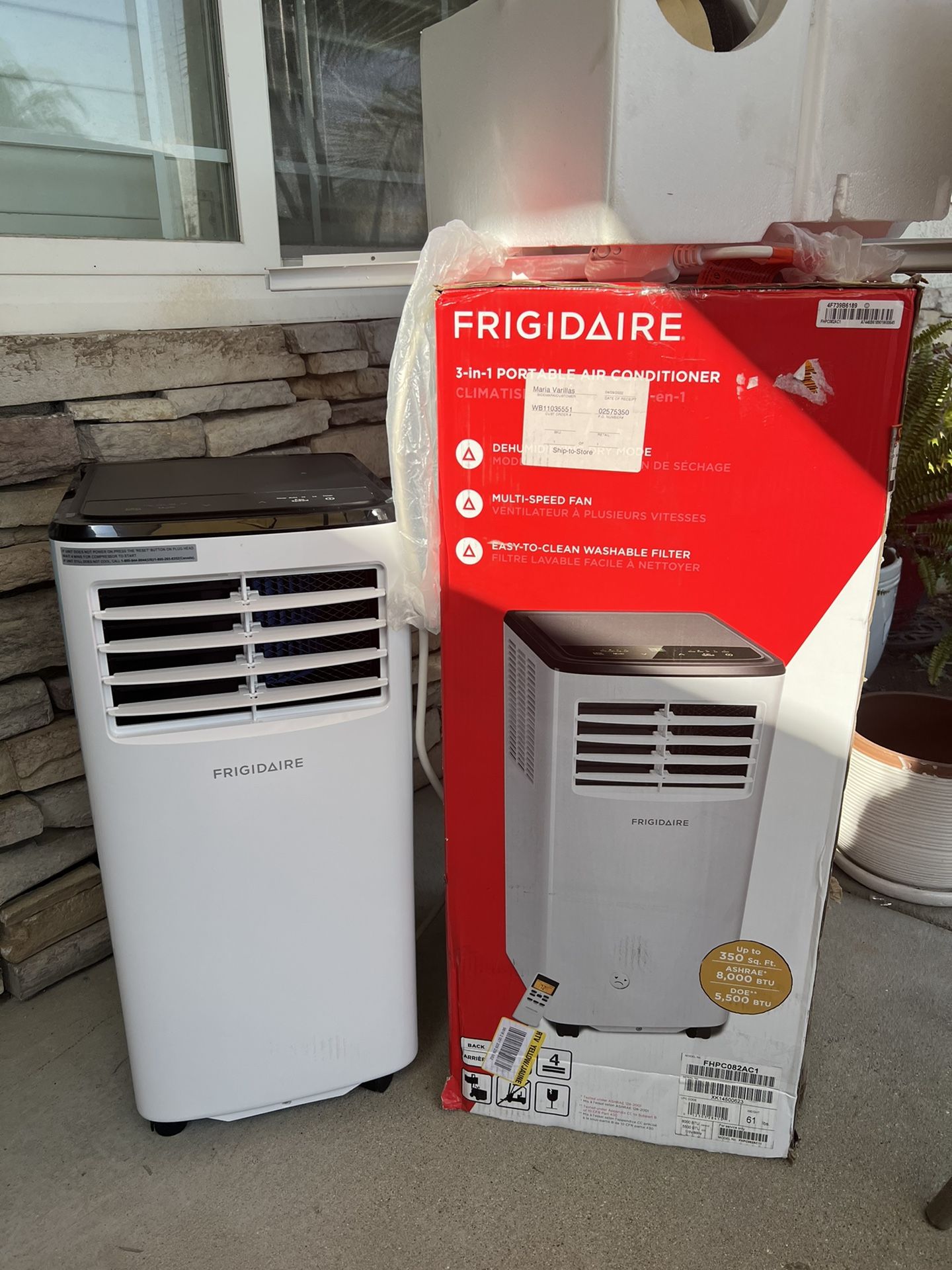 Frigidaire 5500 BTU DOE (8000 BTU ASHRAE) 115 Volt White Portable Air  Conditioner Item #(contact info removed) Model #FHPC082AC1