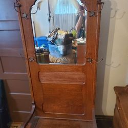 Victorian Hall Tree With Bench, Mirror, And Storage 