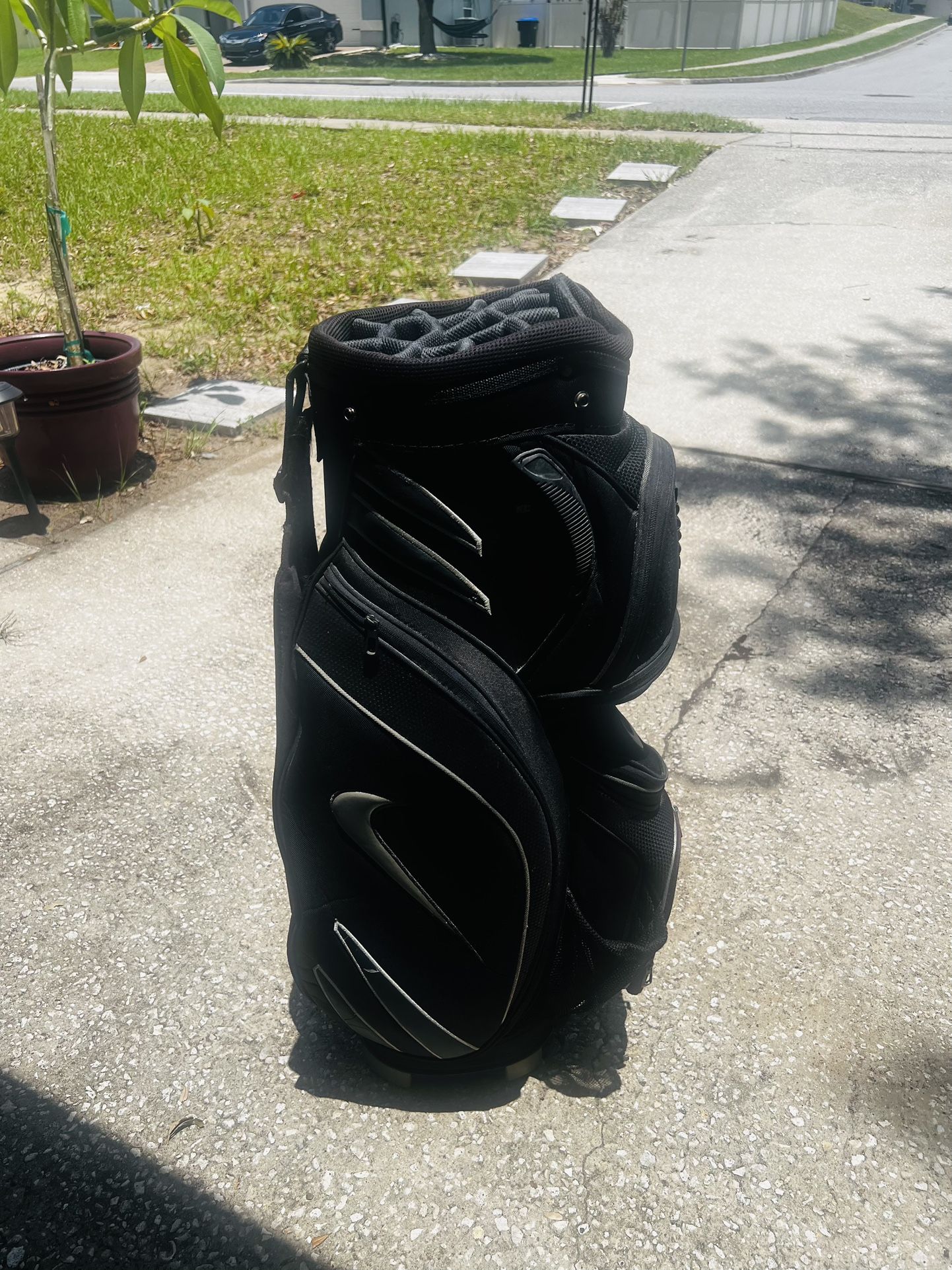 Nike Golf Bag