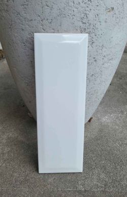 IRIS CERAMIC SUBWAY TILE