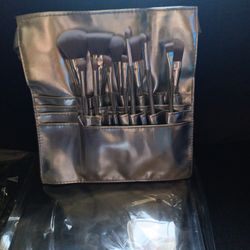 New Brush For Make Up