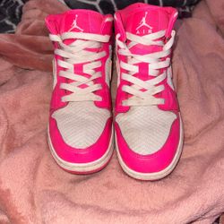 Air Jordan 1 Pink And White