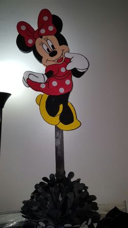 Stand up Minnie mouse