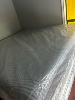 Set king sizes mattress and box spring