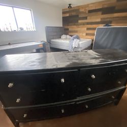 King Size Bed Room Set