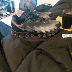 Nike Air Max 8.5. $75