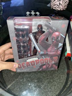 Deadpool 2 Action Figure 