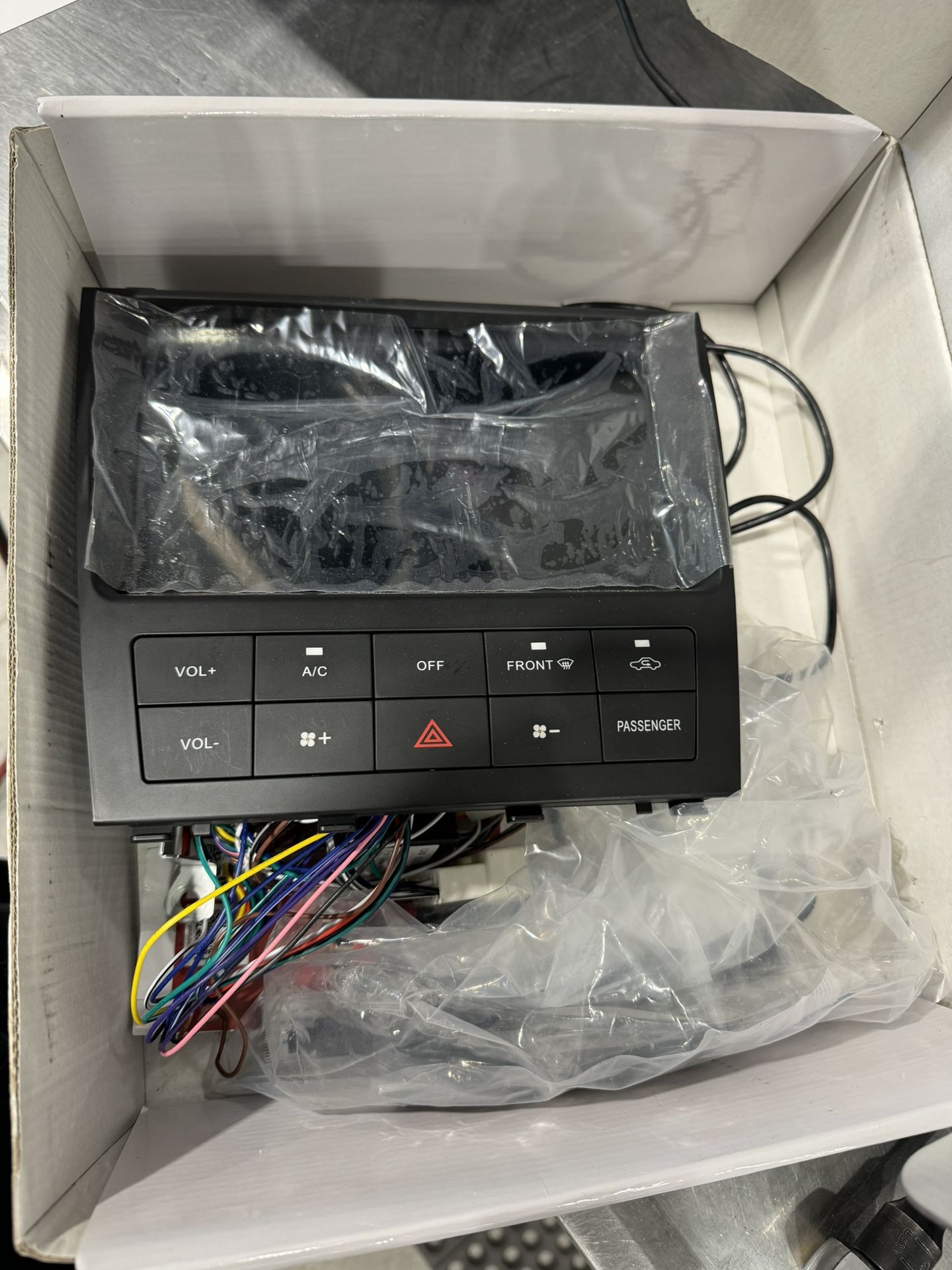 IS 300 Apple Car Play Head Unit