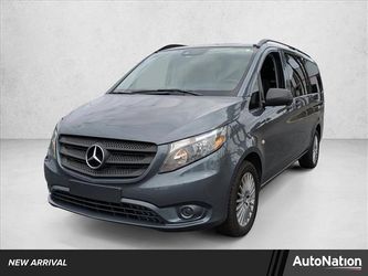 2016 Mercedes-Benz Metris