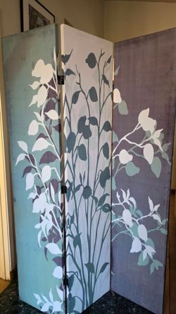 Double sided wall divider panel