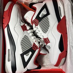 Air Jordan 4 Fire Red (2020) size 9