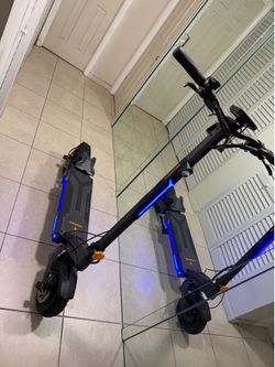 Ausom DT2 Pro Electric Scooter