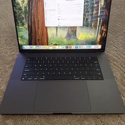 NEW RARE Custom order Apple MacBook Pro 16” M4 Pro 24gb Ram 1TB W AppleCare + Eligible 