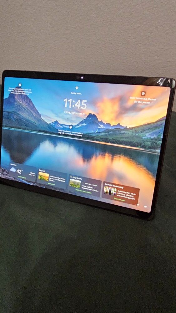 Microsoft Surface Pro 11, 16GB Ram, 477GB Storage, Snapdragon X 10-core, 64-bit Operating System