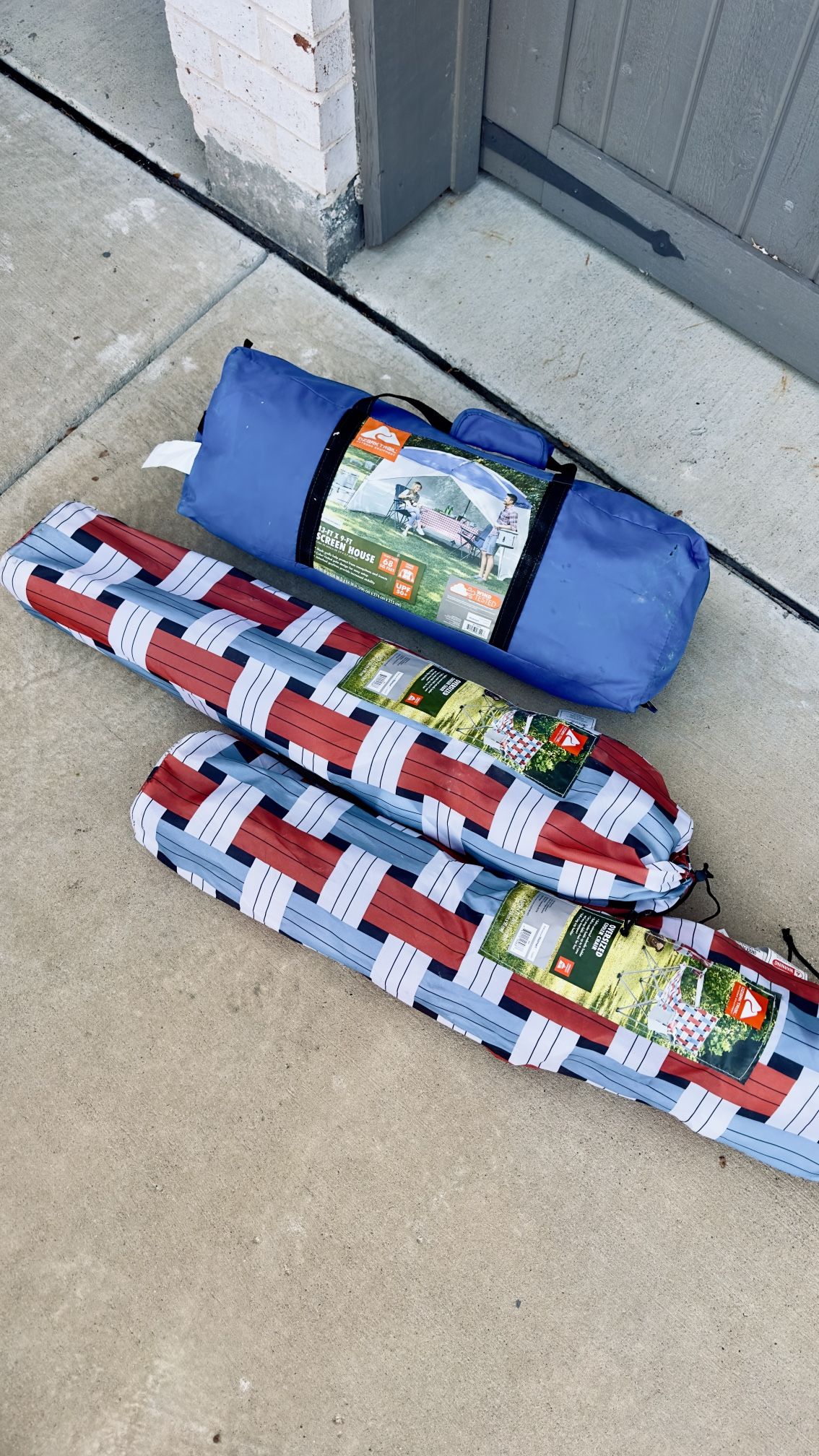 Ozark Trail Outdoor Set – Screen House + 2 Cooler Chairs (Brand New)